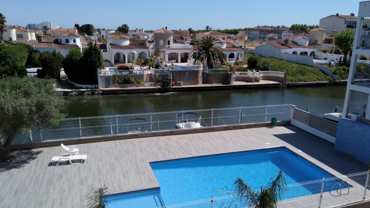 Apartament Amb Piscina Empuriabrava Exterior foto